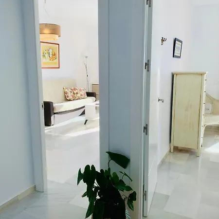 Solana Montemar Puerto *