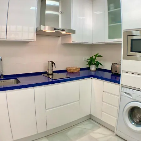 Solana Montemar Puerto Торремолінос