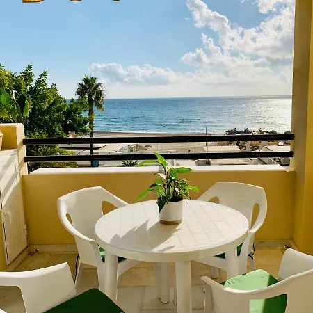 Solana Montemar Puerto Lägenhet *