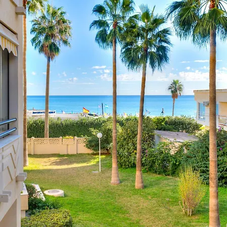 Solana Montemar Puerto *