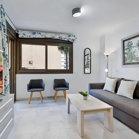 Solana Montemar Puerto Lägenhet *