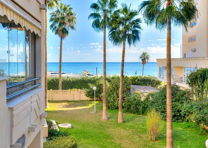 Solana Montemar Puerto *